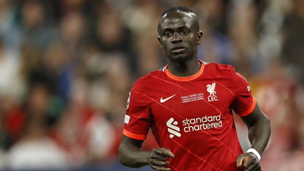 Paris - sadio mane of liverpool fc during the uefa champions league final match between liverpool fc and real madrid at stade de franc on may 28, 2022 in paris, france. Anp | dutch height | maurice van stone